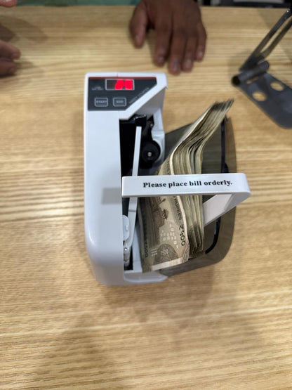 Handy Cash Counter