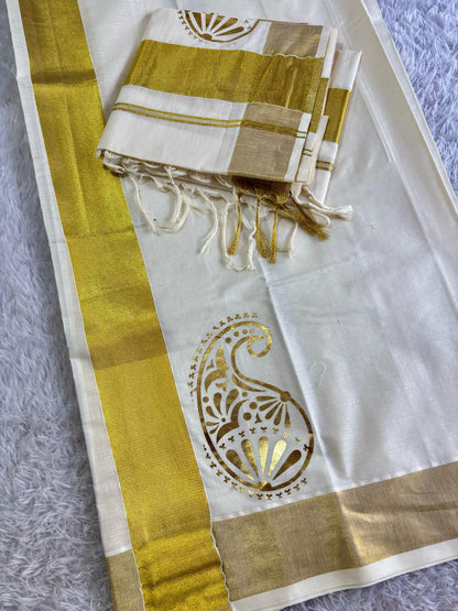 Golden Foil Kasav Set Mundu