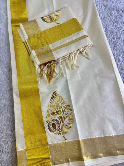 Golden Foil Kasav Set Mundu